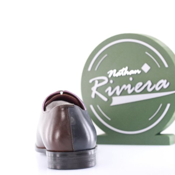 Vintage Foundry Two-Tone Oxford - Picture 9 of 9